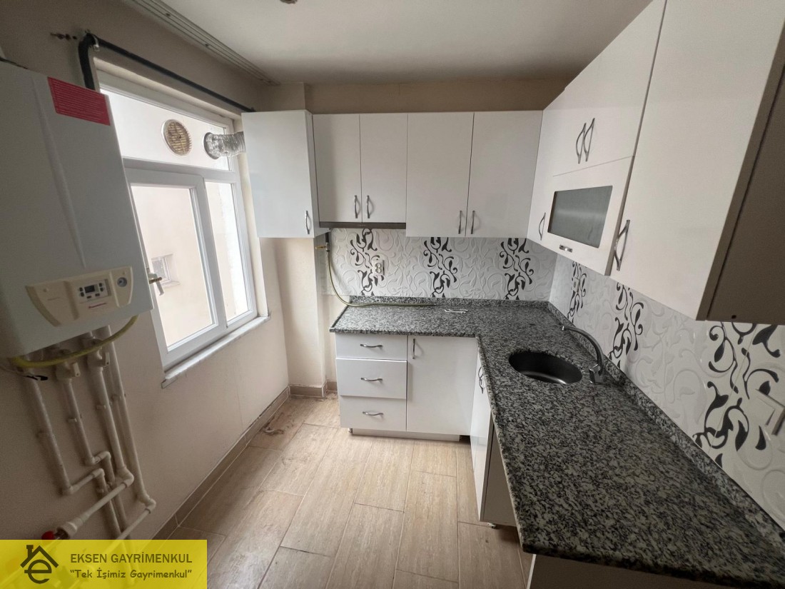 KARGOLAR CADDESİNDE 2+1 KİRALIK DAİRE