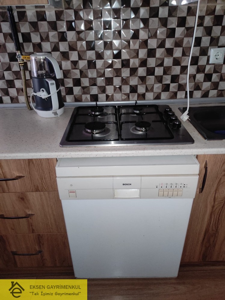 EKSEN DEN ATAVARİANT APARTMANINDA  SATILIK 1+1 DAİRE