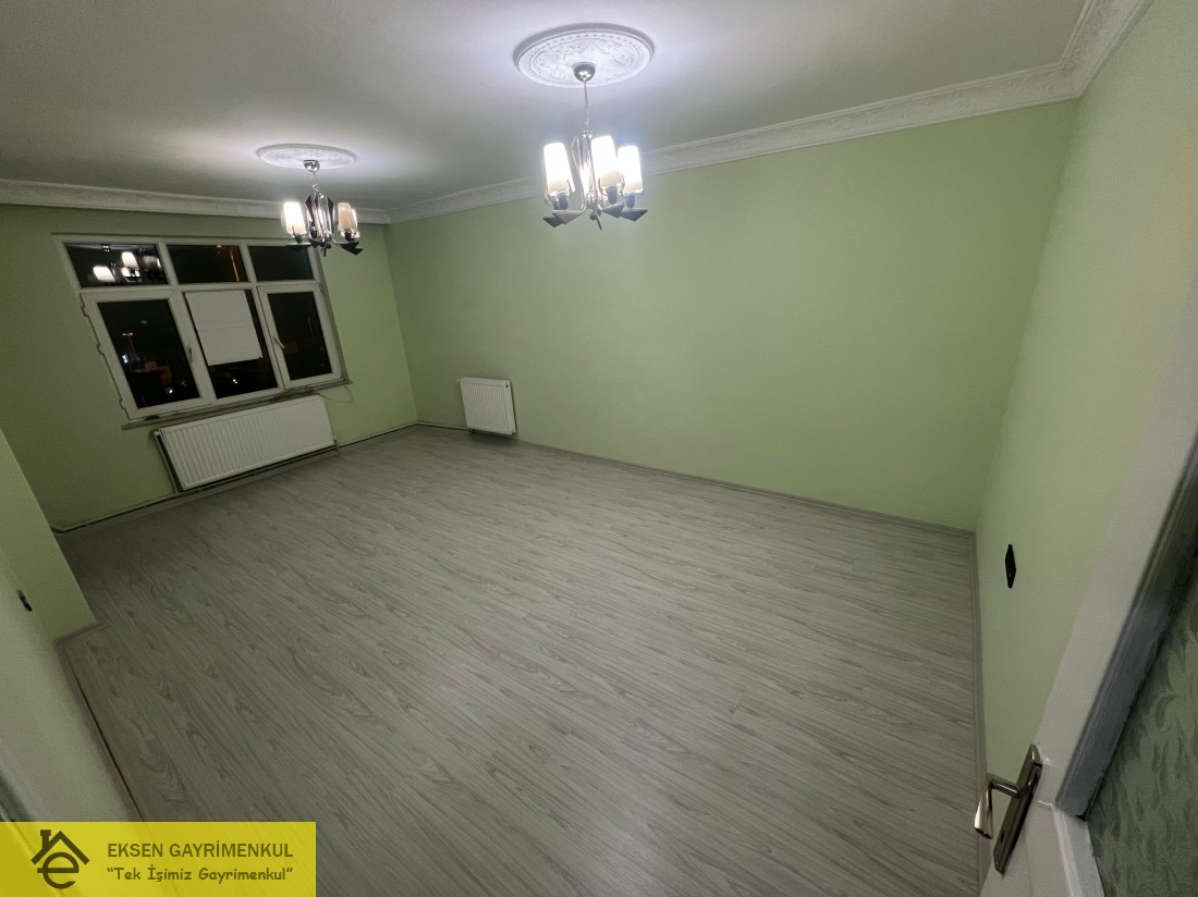 EKSEN DEN DEVREK YOLAYRIMI MEVKİİ ARA KAT KİRALIK DAİRE