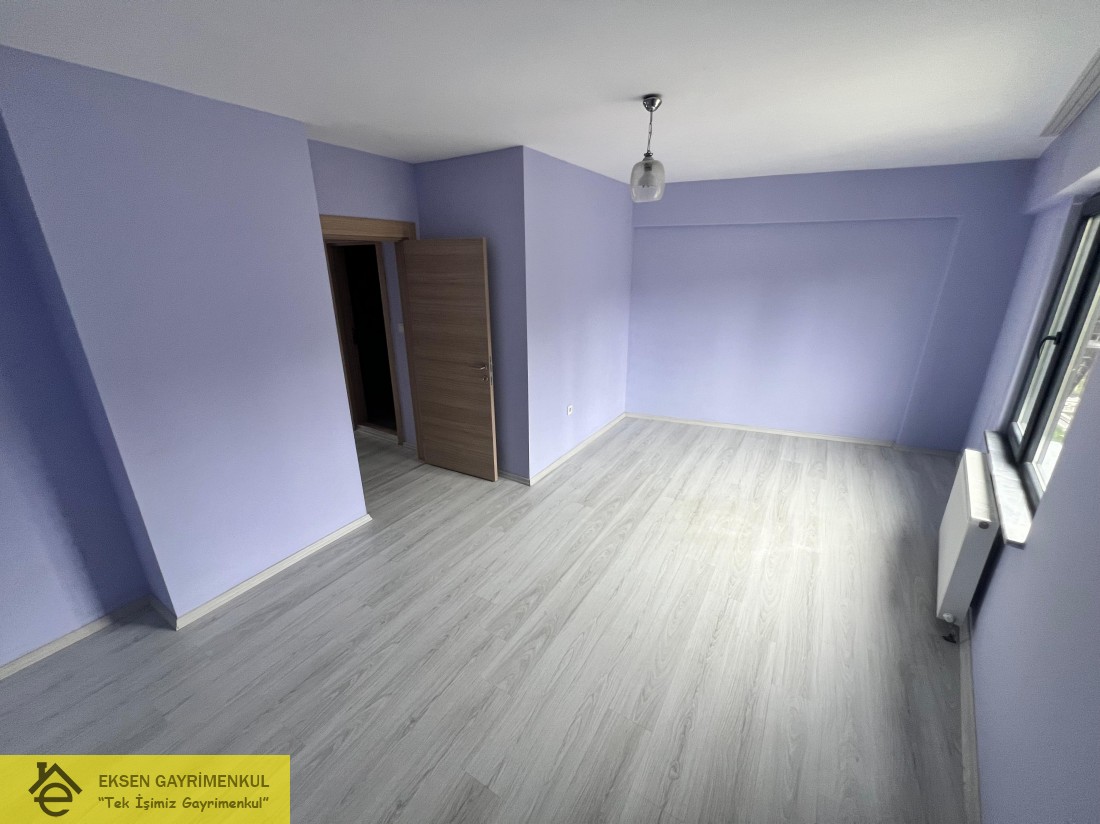 ERDEMİR CADDESİ ÜZERİNDE SIFIR AYARINDA KİRALIK  1+1DAİRE