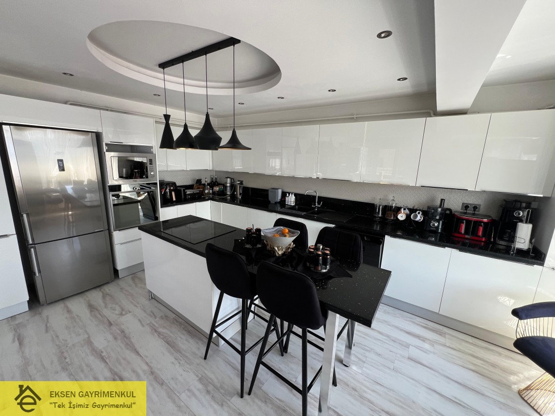 EKSEN DEN ÇAVDARLIDA VİLLA TADINDA  5+1 DUBLEKS DENİZ MANZARALI DAİRE