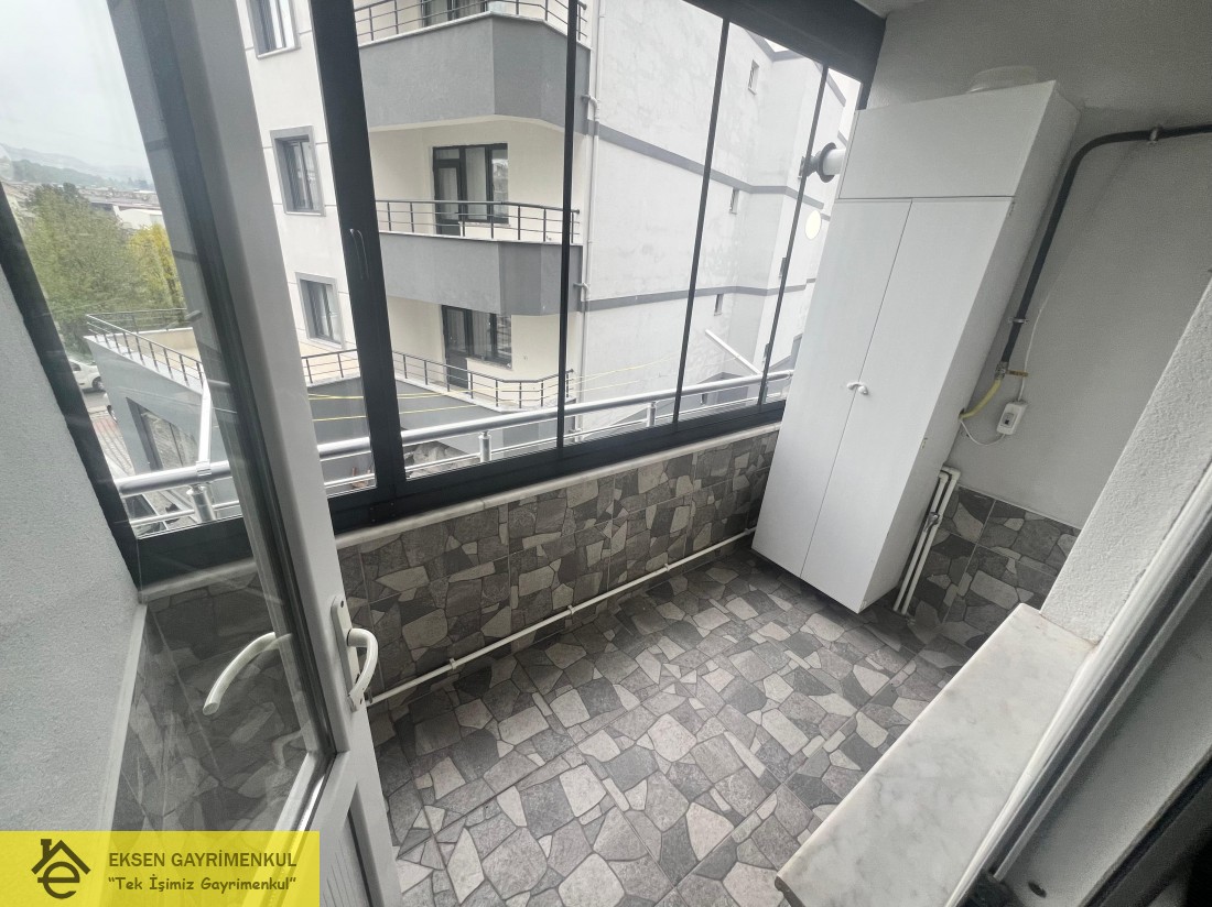 SIFIR AYARINDA EBEVEYN BANYOLU 3+1 DAİRE