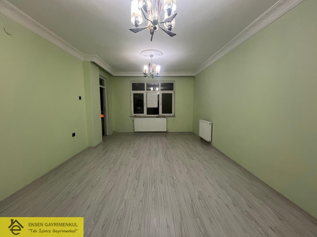 EKSEN DEN DEVREK YOLAYRIMI MEVKİİ ARA KAT KİRALIK DAİRE