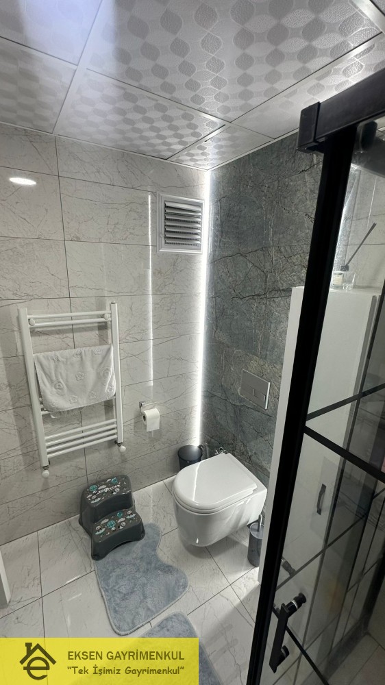 ERDEMİR CADDESİ ÜZERİNDE YENİ BİNADA SATILIK DAİRE