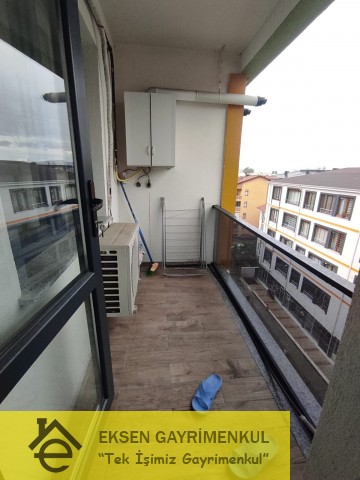 EKSEN DEN ATAVARİANT APARTMANINDA  SATILIK 1+1 DAİRE